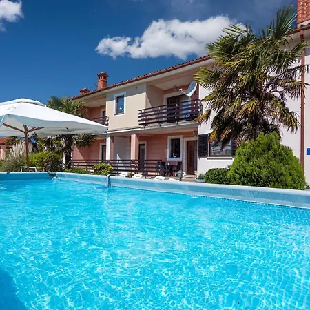 Family Friendly With A Swimming Pool Cepic, Istria - Sredisnja Istra - 11636 아파트 Zatka Cepic