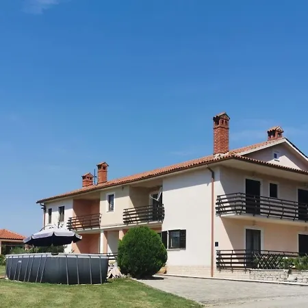 Family-friendly With Swimming Pool Cepic, Istria - Sredisnja Istra - 11636 아파트 Zatka Cepic