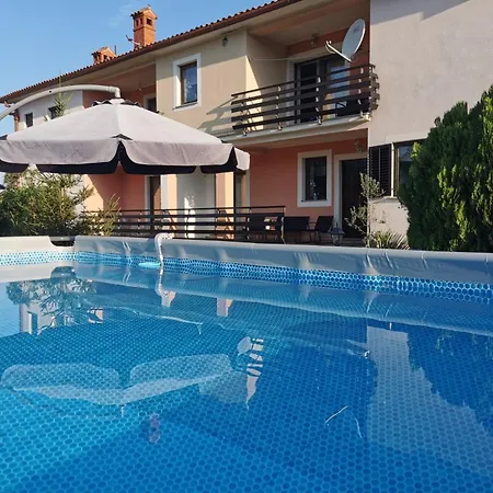 Family-friendly With Swimming Pool Cepic, Istria - Sredisnja Istra - 11636 *