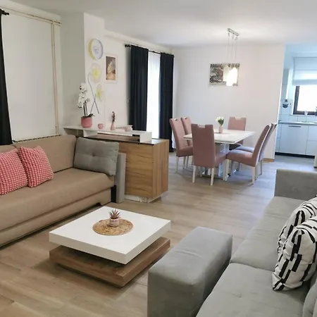Family-friendly With Swimming Pool Cepic, Istria - Sredisnja Istra - 11636 아파트