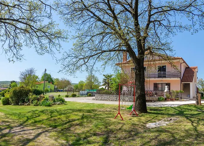 Family-friendly With Swimming Pool Cepic, Istria - Sredisnja Istra - 11636 * Zatka Cepic