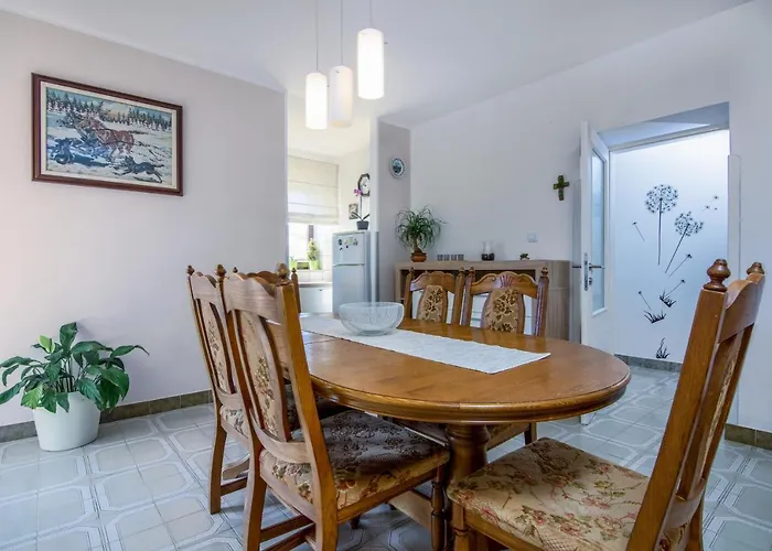 Apartment Family-friendly With Swimming Pool Cepic, Istria - Sredisnja Istra - 11636